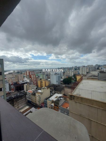 Apto com 2 quartos, 2 banheiros e 85m² à venda no bairro Independencia, Porto Alegre