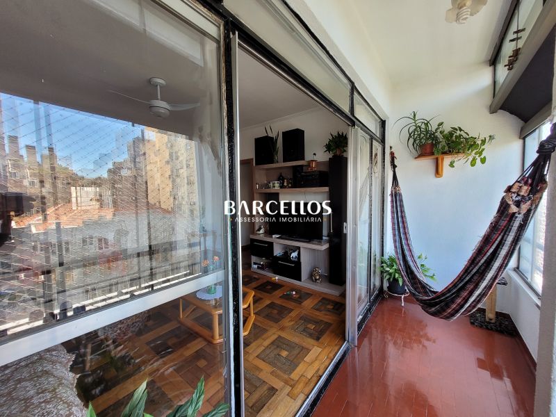 Apto com 3 quartos, 2 banheiros e 88m² à venda no bairro Centro, Porto Alegre