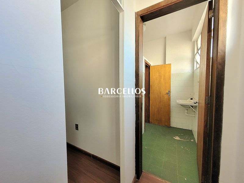 Sala com 1 banheiro e 54m² à venda no bairro Centro, Porto Alegre