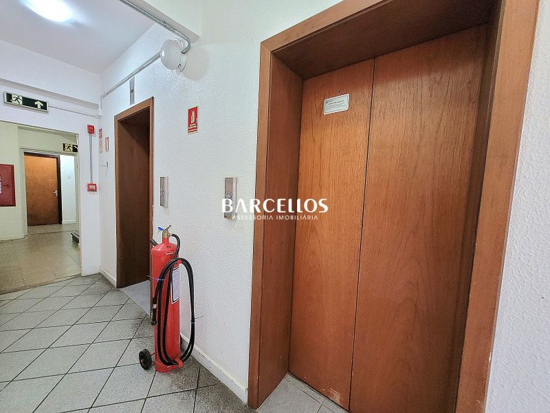 Sala com 1 banheiro e 54m² à venda no bairro Centro, Porto Alegre