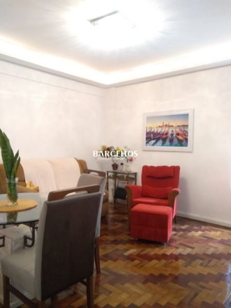 Apto com 2 quartos, 1 banheiro e 54m² à venda no bairro Centro, Porto Alegre