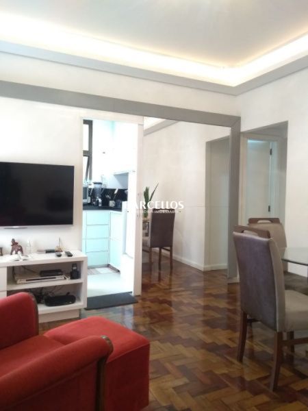 Apto com 2 quartos, 1 banheiro e 54m² à venda no bairro Centro, Porto Alegre