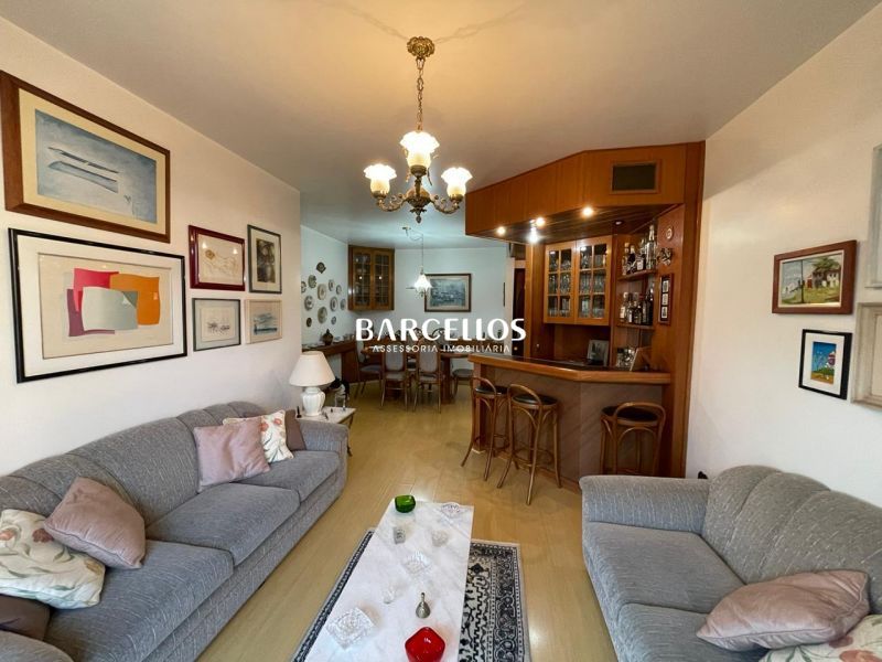 Apto com 3 quartos, 2 banheiros e 122m² à venda no bairro Sao Joao, Porto Alegre