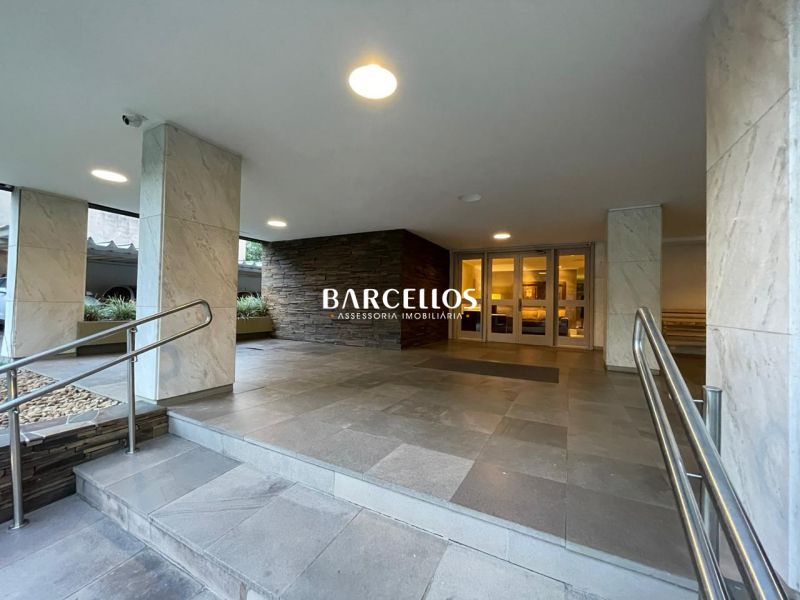 Apto com 3 quartos, 2 banheiros e 122m² à venda no bairro Sao Joao, Porto Alegre