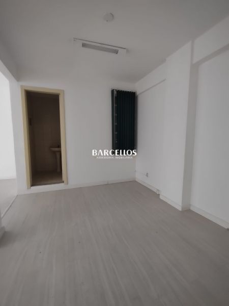 Sala com 1 banheiro e 60m² à venda no bairro Centro, Porto Alegre