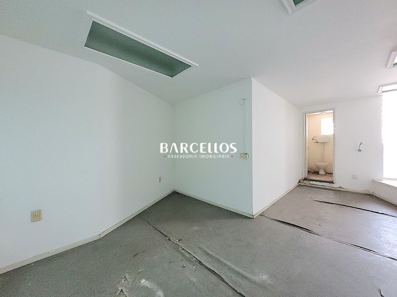 Loja com 1 banheiro e 71m² à venda no bairro Centro, Porto Alegre