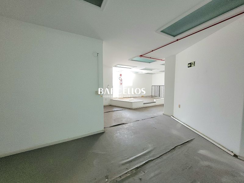 Loja com 1 banheiro e 71m² à venda no bairro Centro, Porto Alegre