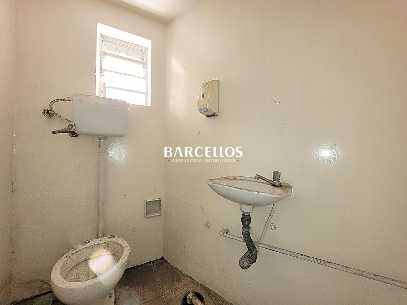 Loja com 1 banheiro e 71m² à venda no bairro Centro, Porto Alegre