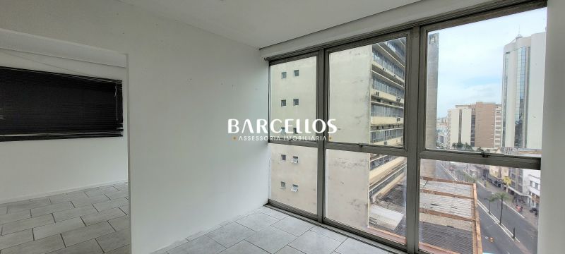 Sala com 2 banheiros e 142m² à venda no bairro Centro, Porto Alegre