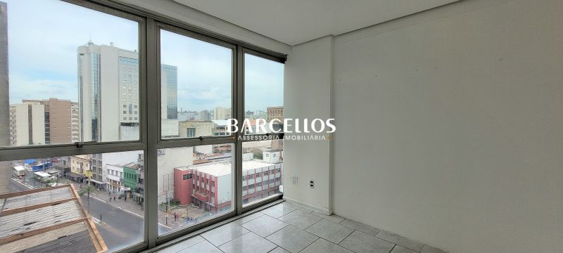 Sala com 2 banheiros e 142m² à venda no bairro Centro, Porto Alegre