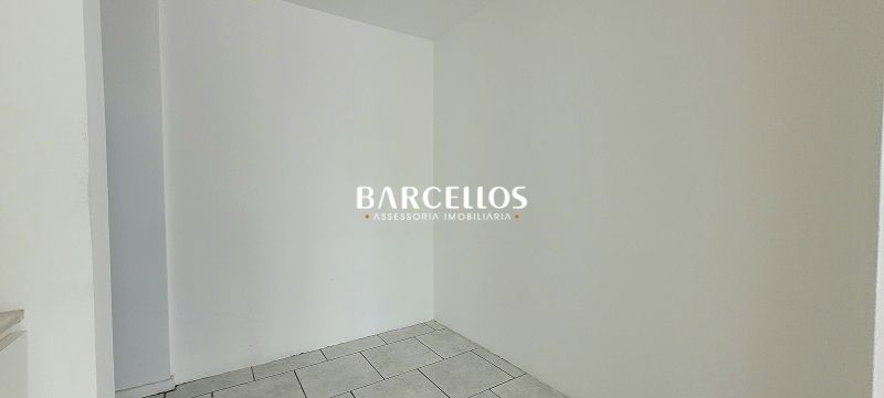 Sala com 2 banheiros e 142m² à venda no bairro Centro, Porto Alegre