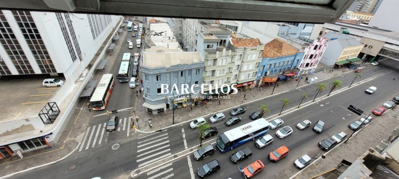 Sala com 2 banheiros e 142m² à venda no bairro Centro, Porto Alegre