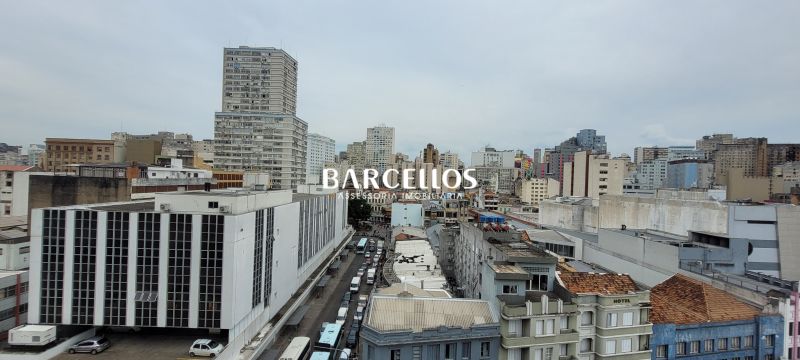 Sala com 2 banheiros e 142m² à venda no bairro Centro, Porto Alegre