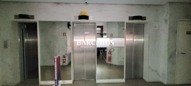 Sala com 1 banheiro e 42m² à venda no bairro Centro, Porto Alegre