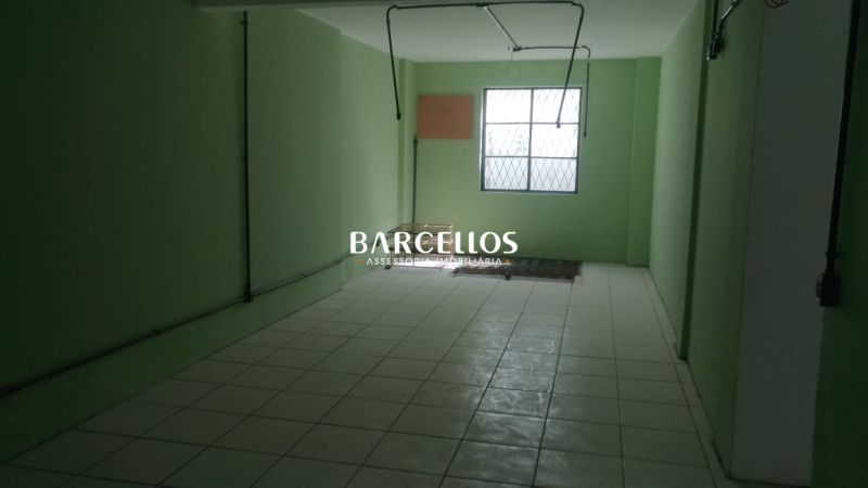 Conjunto com 2 banheiros e 230m² à venda no bairro Centro, Porto Alegre