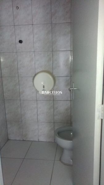 Conjunto com 2 banheiros e 230m² à venda no bairro Centro, Porto Alegre
