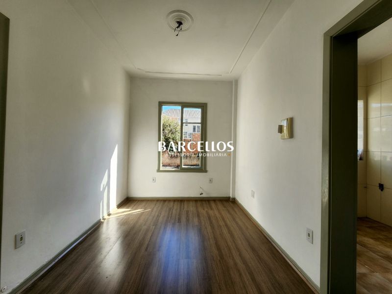 Apto com 1 quarto, 1 banheiro e 41m² à venda no bairro Floresta, Porto Alegre