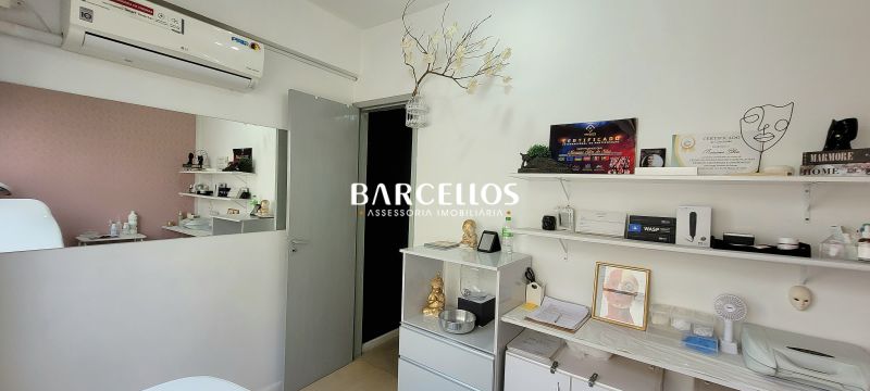 Sala com 1 quarto, 1 banheiro e 16m² à venda no bairro Centro, Porto Alegre