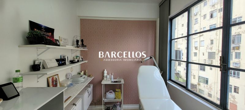 Sala com 1 quarto, 1 banheiro e 16m² à venda no bairro Centro, Porto Alegre