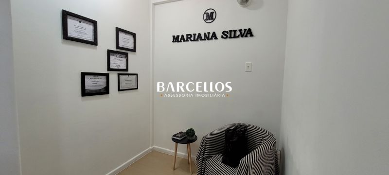 Sala com 1 quarto, 1 banheiro e 16m² à venda no bairro Centro, Porto Alegre