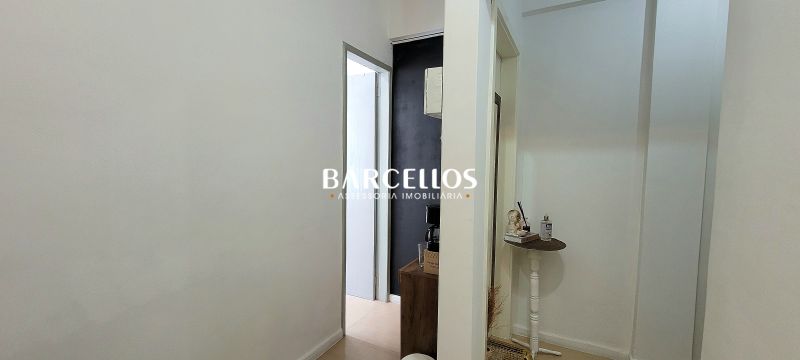 Sala com 1 quarto, 1 banheiro e 16m² à venda no bairro Centro, Porto Alegre