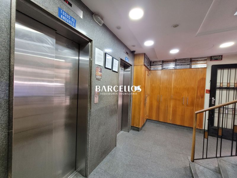 Sala com 1 quarto, 1 banheiro e 16m² à venda no bairro Centro, Porto Alegre