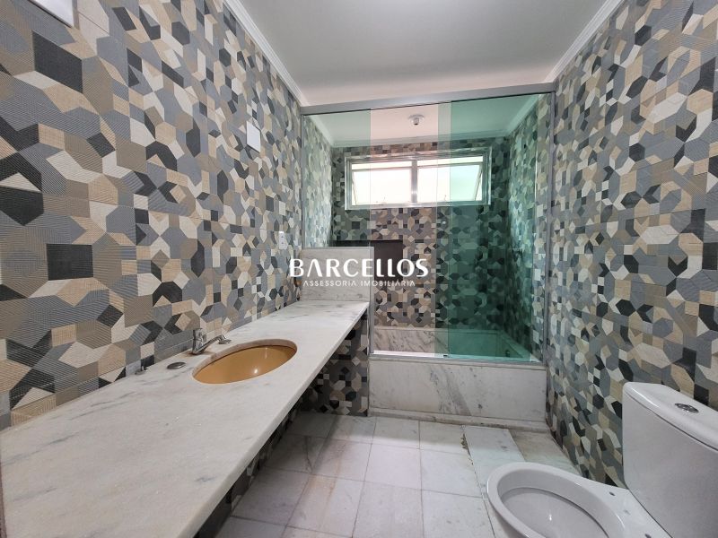 Apto com 3 quartos, 3 banheiros e 171m² à venda no bairro Bom Fim, Porto Alegre