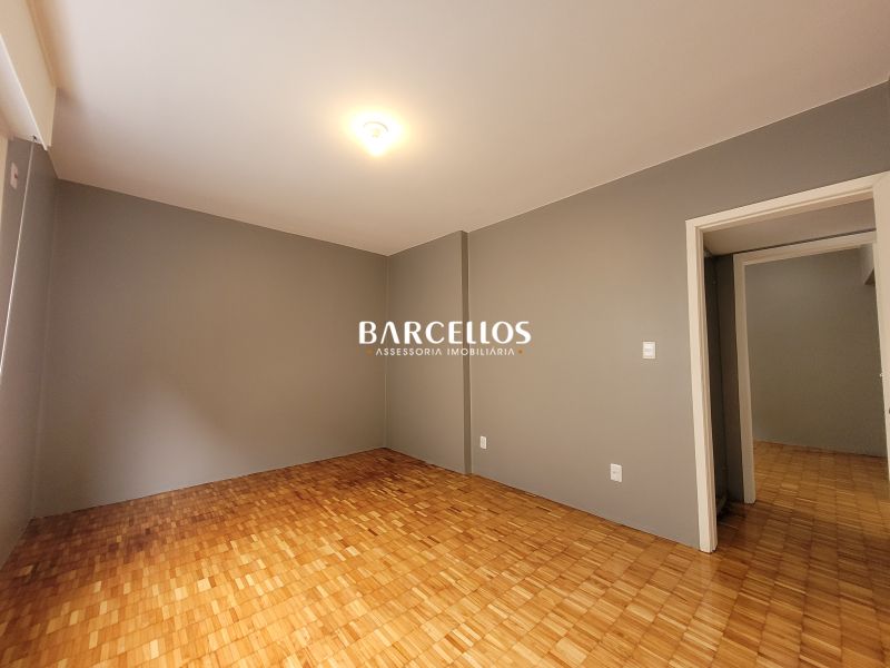 Apto com 3 quartos, 3 banheiros e 171m² à venda no bairro Bom Fim, Porto Alegre
