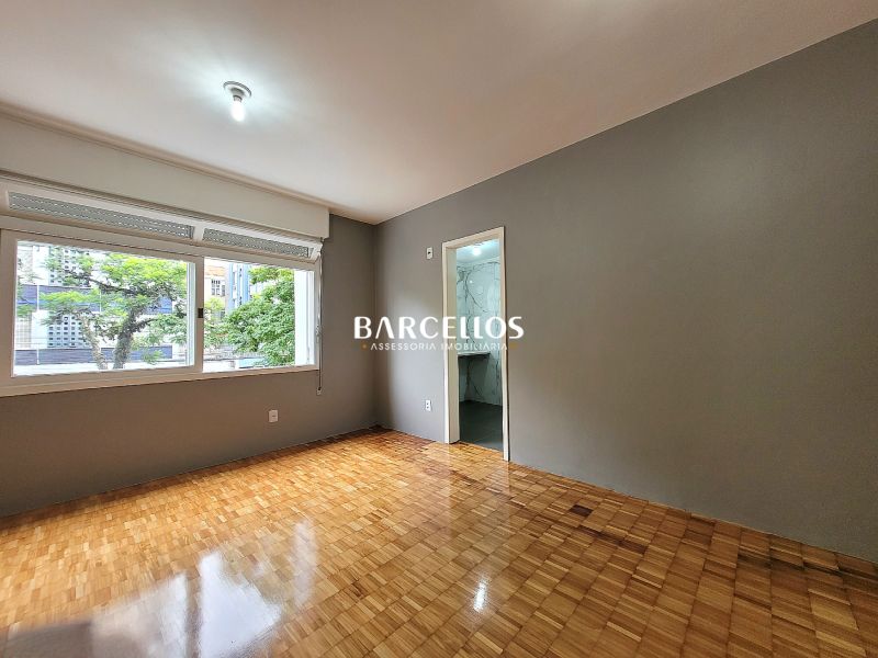 Apto com 3 quartos, 3 banheiros e 171m² à venda no bairro Bom Fim, Porto Alegre
