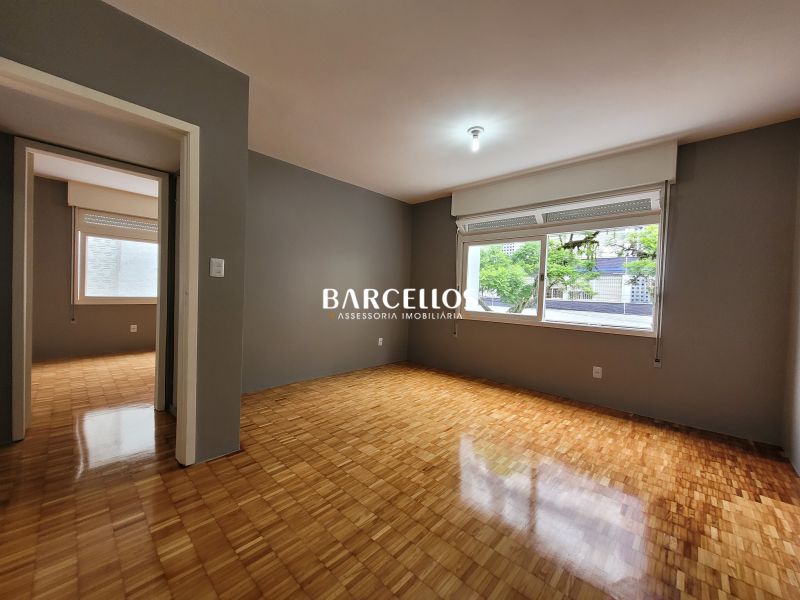 Apto com 3 quartos, 3 banheiros e 171m² à venda no bairro Bom Fim, Porto Alegre