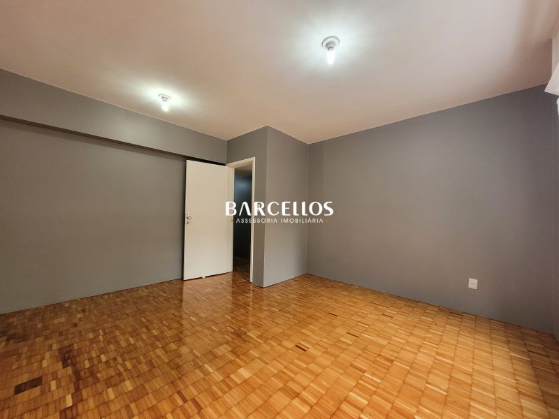 Apto com 3 quartos, 3 banheiros e 171m² à venda no bairro Bom Fim, Porto Alegre