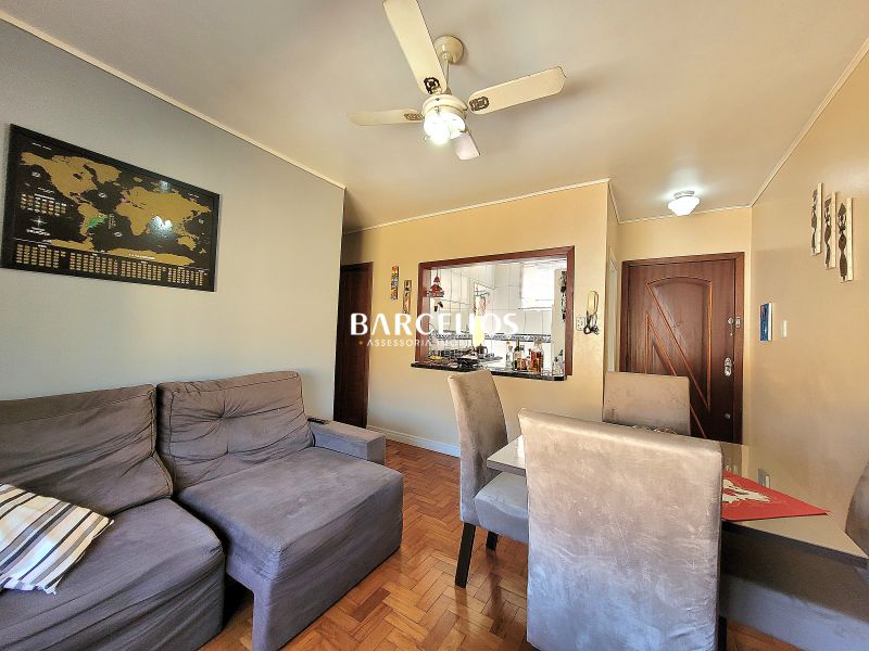 Apto com 2 quartos, 1 banheiro e 50m² à venda no bairro Passo D Areia, Porto Alegre