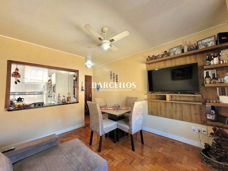 Apto com 2 quartos, 1 banheiro e 50m² à venda no bairro Passo D Areia, Porto Alegre