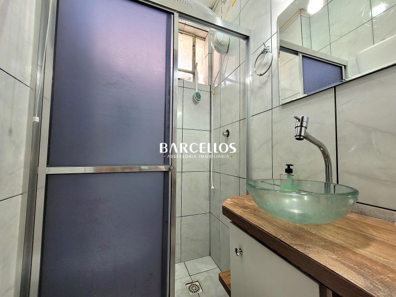 Apto com 2 quartos, 1 banheiro e 50m² à venda no bairro Passo D Areia, Porto Alegre