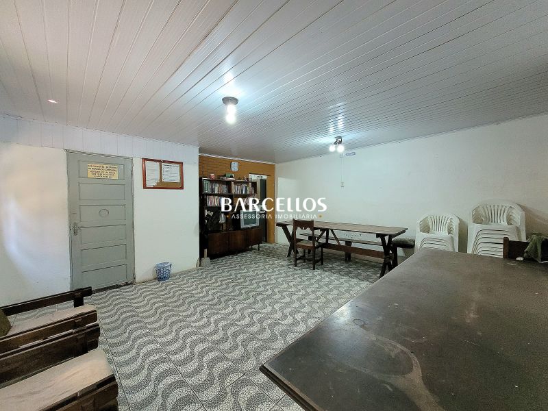 Apto com 2 quartos, 1 banheiro e 50m² à venda no bairro Passo D Areia, Porto Alegre