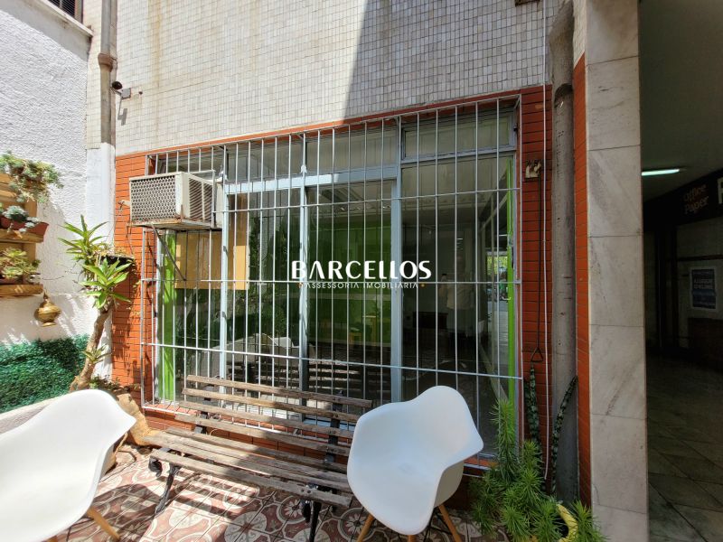 Loja com 1 quarto, 1 banheiro e 55m² à venda no bairro Independencia, Porto Alegre