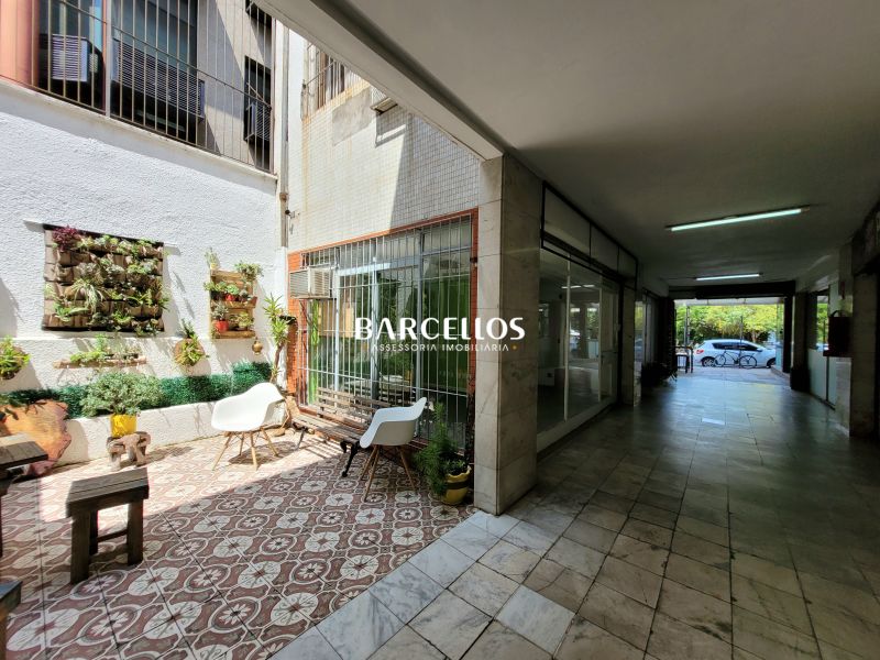 Loja com 1 quarto, 1 banheiro e 55m² à venda no bairro Independencia, Porto Alegre