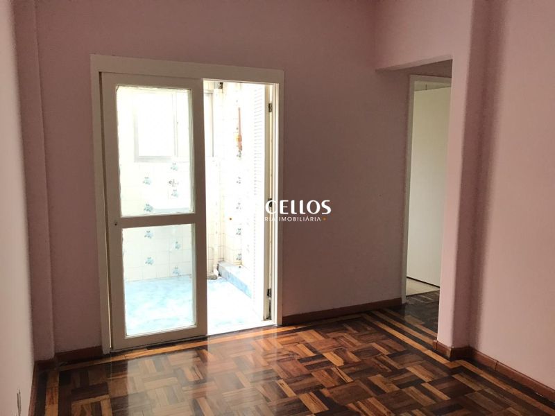 Apto com 2 quartos, 1 banheiro e 65m² à venda no bairro Independencia, Porto Alegre