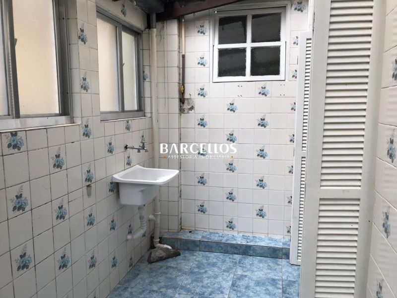 Apto com 2 quartos, 1 banheiro e 65m² à venda no bairro Independencia, Porto Alegre