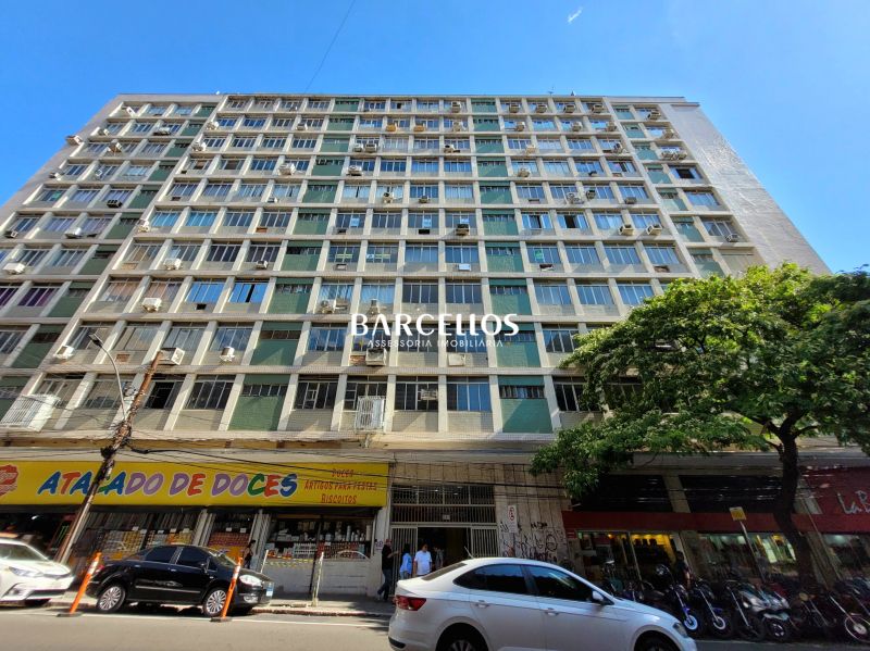 Sala com 1 quarto, 1 banheiro e 27m² à venda no bairro Centro, Porto Alegre