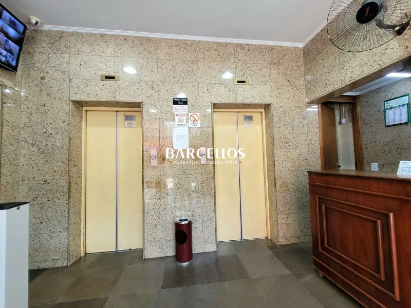 Sala com 1 quarto, 1 banheiro e 27m² à venda no bairro Centro, Porto Alegre