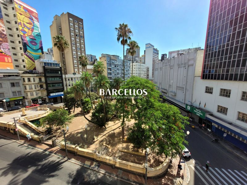Sala com 1 quarto, 1 banheiro e 27m² à venda no bairro Centro, Porto Alegre