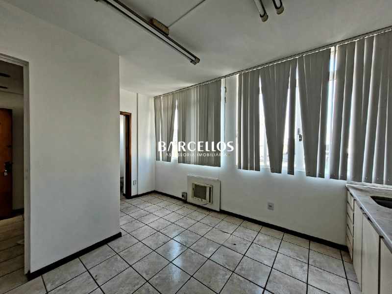 Sala com 1 quarto, 1 banheiro e 23m² à venda no bairro Centro, Porto Alegre