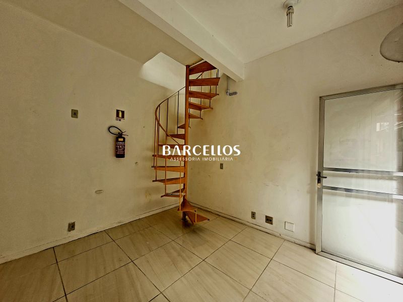 Loja com 1 quarto, 1 banheiro e 30m² à venda no bairro Azenha, Porto Alegre