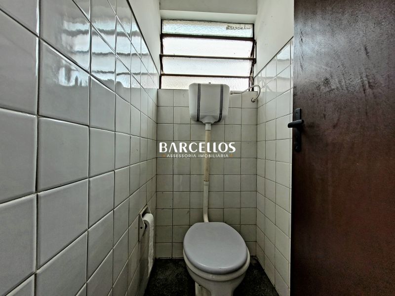 Loja com 1 quarto, 1 banheiro e 30m² à venda no bairro Azenha, Porto Alegre