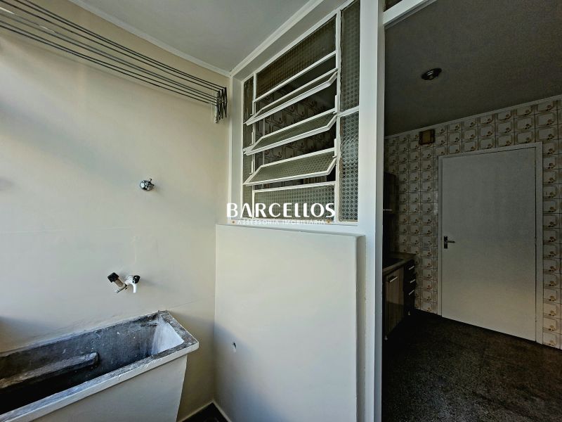 Apto com 1 quarto, 1 banheiro e 35m² à venda no bairro Passo D Areia, Porto Alegre