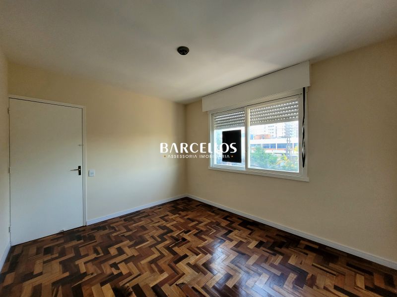 Apto com 1 quarto, 1 banheiro e 35m² à venda no bairro Passo D Areia, Porto Alegre