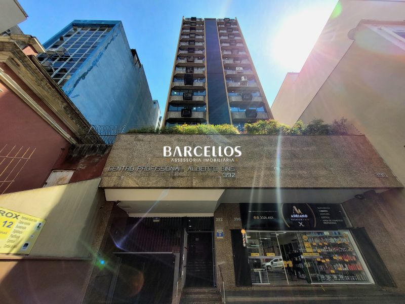 Conjunto com 1 banheiro e 52m² à venda no bairro Centro, Porto Alegre