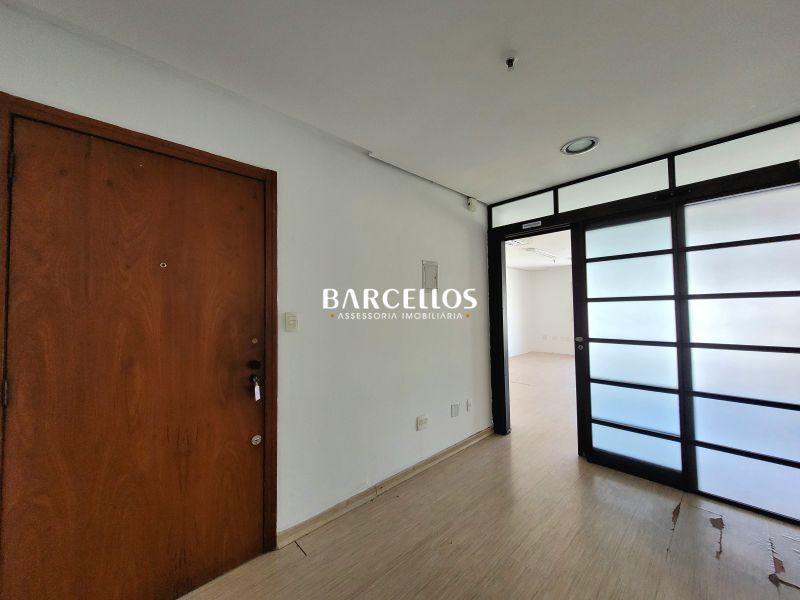Conjunto com 1 banheiro e 52m² à venda no bairro Centro, Porto Alegre