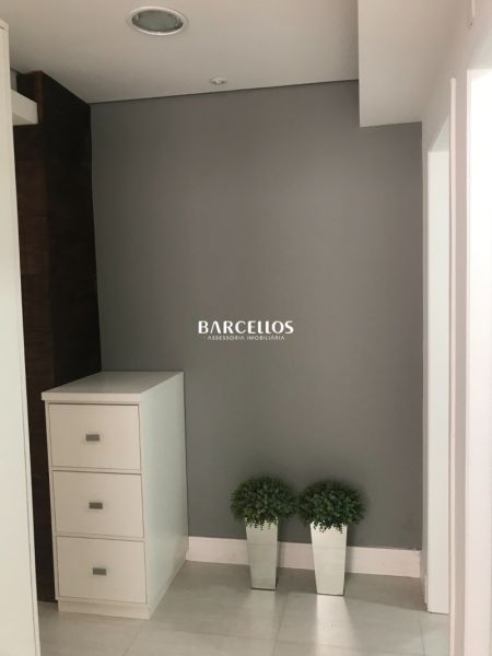 Sala com 1 banheiro e 49m² à venda no bairro Centro, Porto Alegre